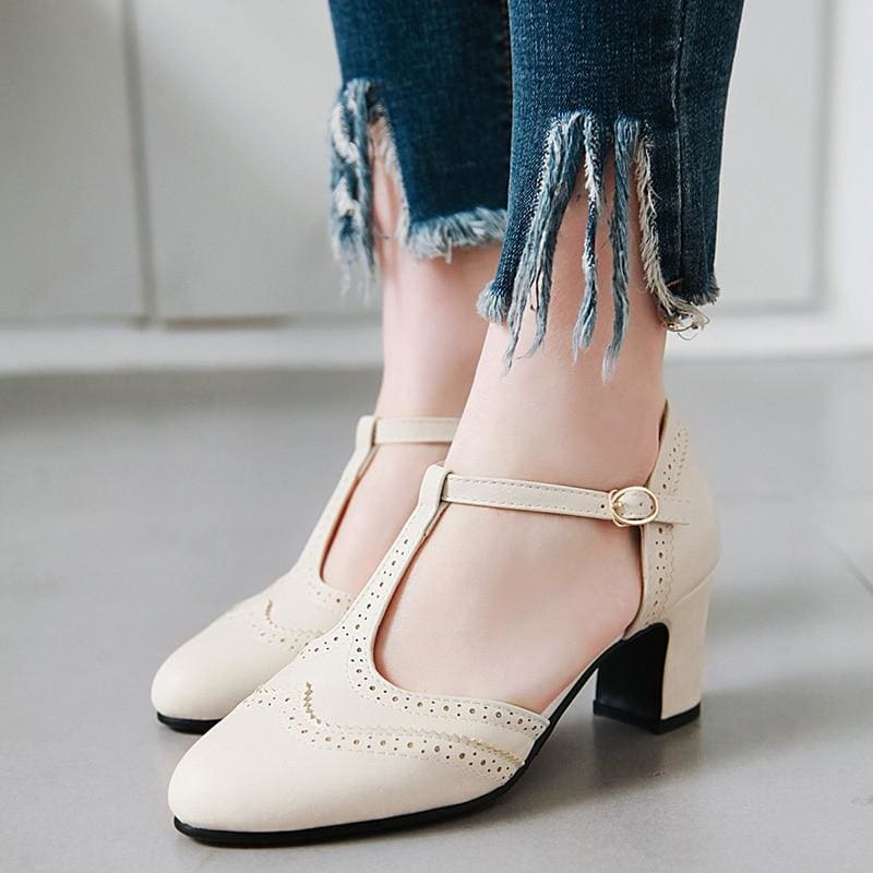 Chaussures Années 50 T-Strap Cuir Beige